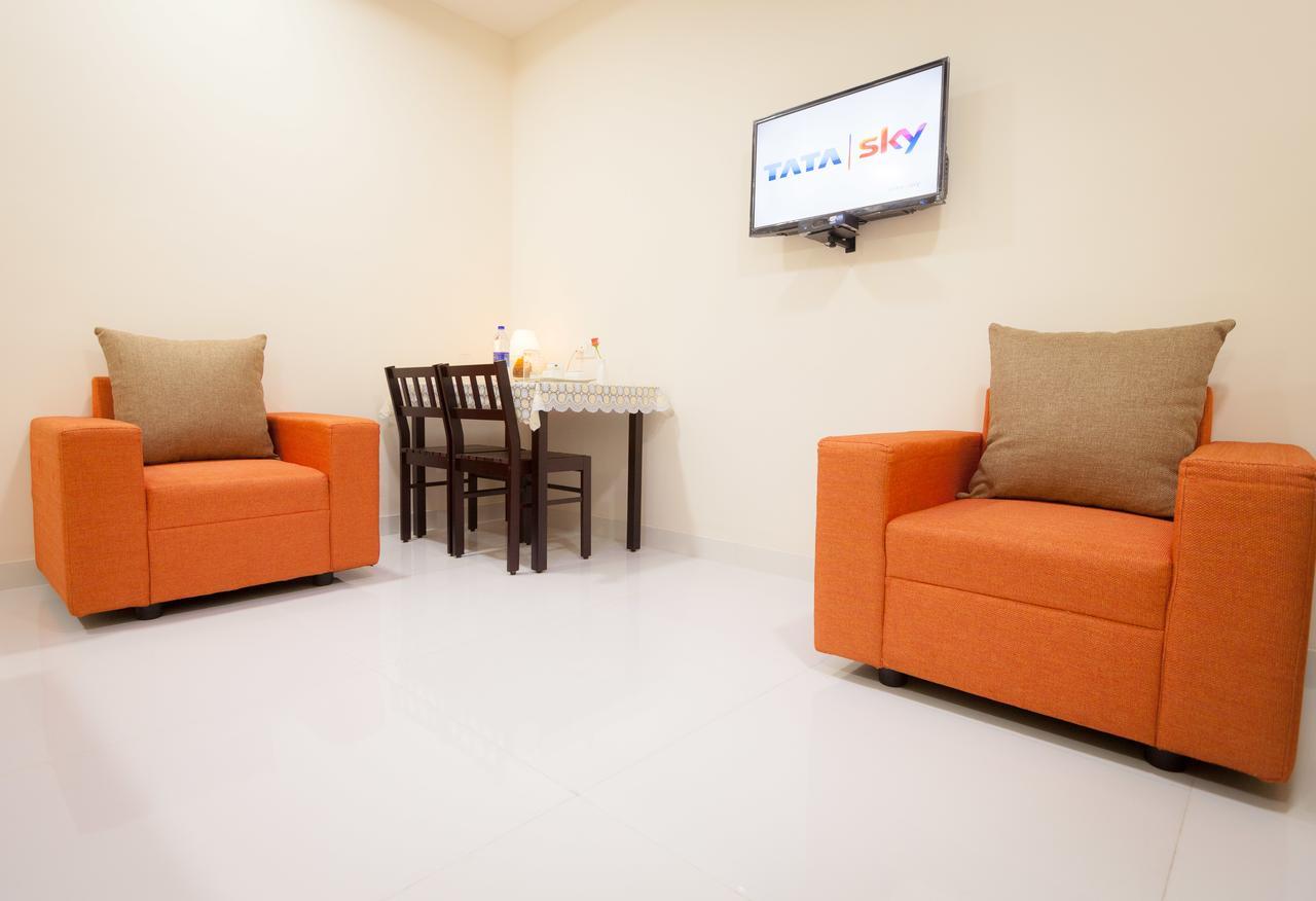 Hotel Skb Grand Days - Fully Vaccinated Staff 3*